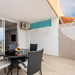 Ocean View With Large Terrace And Netflix Smart Tv 公寓 *