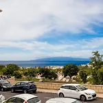 公寓 Ocean View With Large Terrace And Netflix Smart Tv 阿德耶