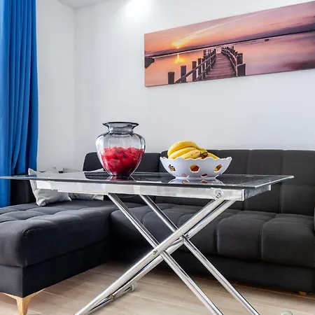 Апартаменты Ocean View With Large Terrace And Netflix Smart Tv *