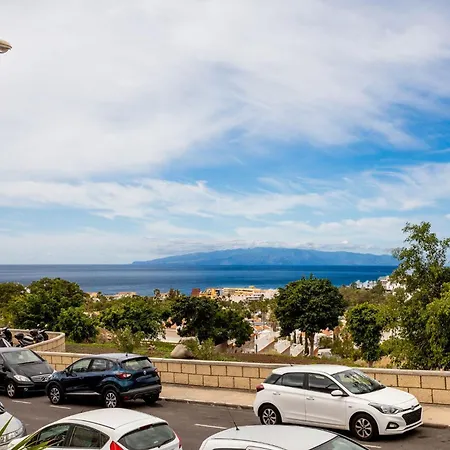 Апартаменты Ocean View With Large Terrace And Netflix Smart Tv Адехе